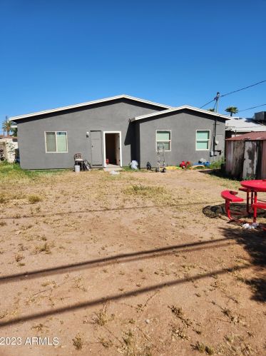 1036 24th Pl, Phoenix, AZ 85008-4958