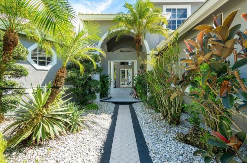 16691 Colchester Ct, Delray Beach, FL 33484-6982
