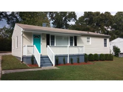 2113 Ashland Dr, Burlington NC  27217-1838 exterior