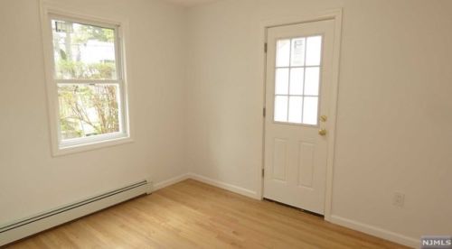 313 Prospect Ave, Dumont NJ  07628-1811 exterior
