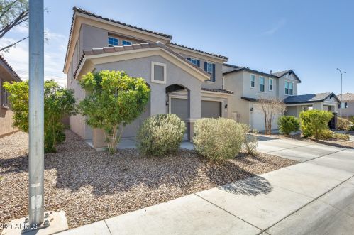 5047 Greenway St, Mesa, AZ 85205