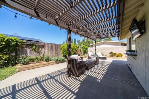 656 Rancho Santiago, Orange CA  92869-1951 exterior