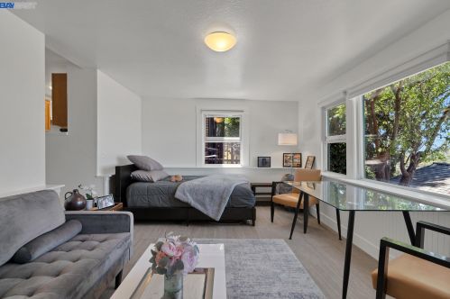 64 Panoramic Way, Berkeley CA 94704-2540 exterior