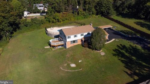 3270 Masons Mill Rd, Huntingdon Valley, PA 19006-4407