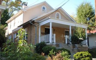 1422 44th St, Washington DC  20019-1917 exterior