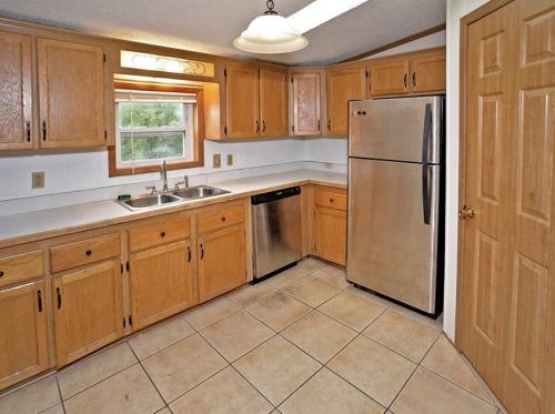 105 Stella Dr, Trafford, PA 15085-1620