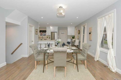 88 Bixley Heath, Lynbrook NY  11563-3102 exterior