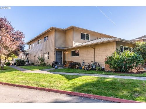 1565 Hale Pl, Damascus, OR 97030