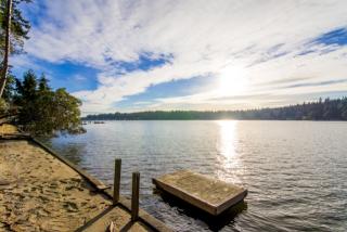 21305 Indianola Rd, Breidablick WA  98370-7749 exterior