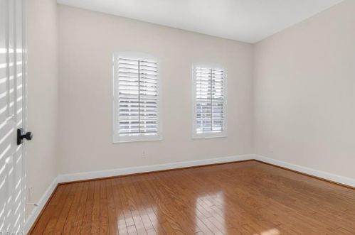 16200 Parque Ln, Naples FL  34110-2826 exterior