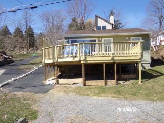 5195 County Road 36, Honeoye, NY 14471-9375