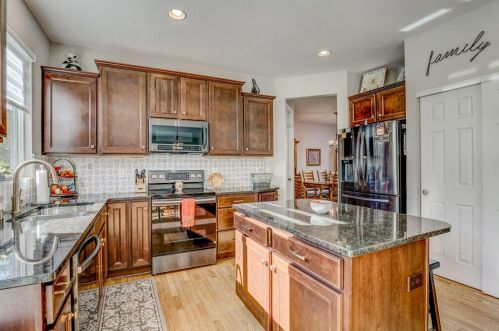 185 Grant Park Dr, Newport, KY 41074-1745