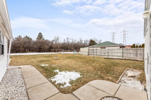 6217 Allerton Ave, Milwaukee WI  53220-3409 exterior