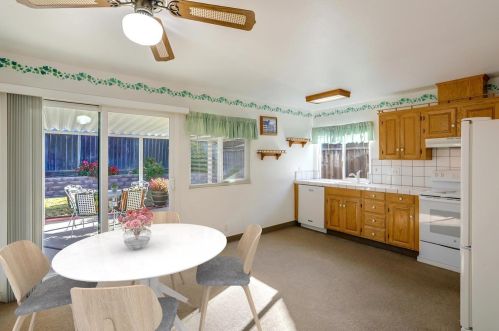 1822 Flickinger Ave, San Jose CA  95131-1920 exterior