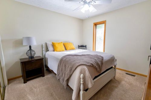 1136 Adare Rd, Marion OH  43302-6808 exterior