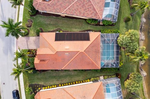 14255 Manchester Cir, Naples FL  34114-7221 exterior