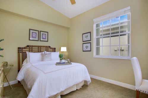 8599 Ibis Cove Cir, Naples FL  34119-7746 exterior