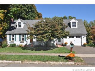 124 Pettit Dr, Meriden, CT 06451-4971