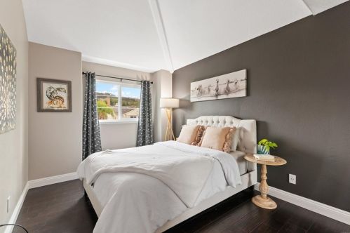 11773 Windcrest Ln, San Diego CA 92128-4279 exterior