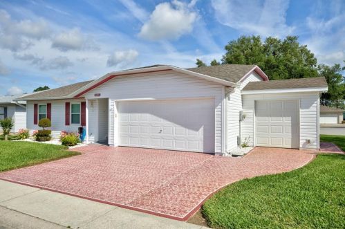 2205 Mission Hills Dr, Lakeland, FL 33810-5779