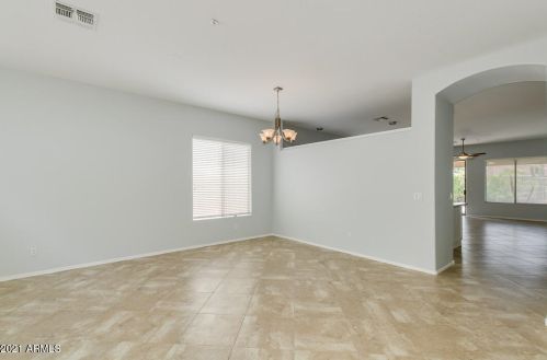 10463 Salt Bush Dr, Scottsdale, AZ 85255-1948