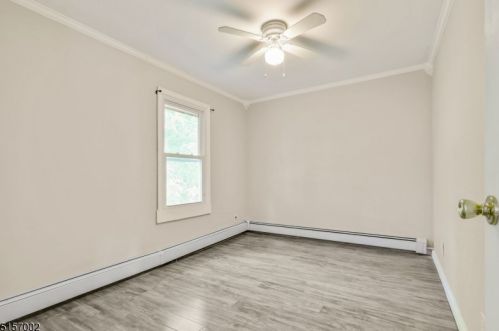 22 Harrison St, Wantage NJ  07461-2121 exterior