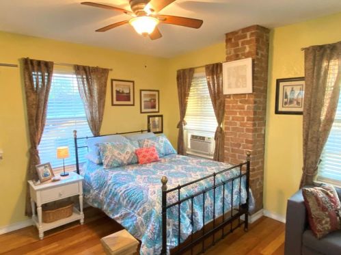 1513 23rd St, Galveston TX 77550-5396 exterior