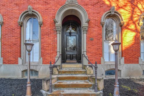 500 Garrard St, Covington, KY 41011-2561