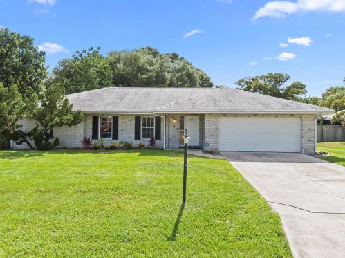305 Hernando Rd, Winter Haven, FL 33884-1031