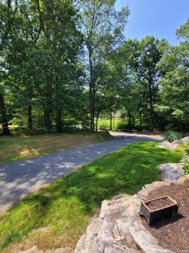 563 Cedar Mountain Rd, Litchfield CT  06787-2060 exterior