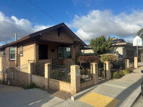 516 Evans St, San Diego, CA 92113-1217