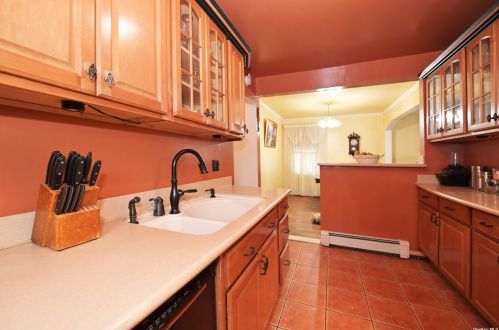 11136 179th St, Jamaica NY  11433-4124 exterior