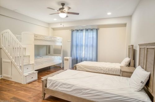 1450 Sand Castle Rd, Sanibel FL  33957-3623 exterior