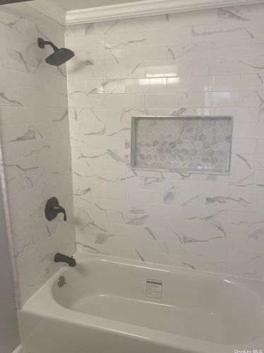 52 Lewis Ave, North Lindenhurst NY  11757-4228 exterior