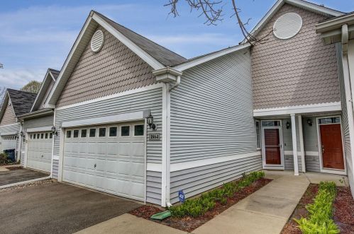 1864 Christensen Ave, Saint Paul, MN 55118-2751
