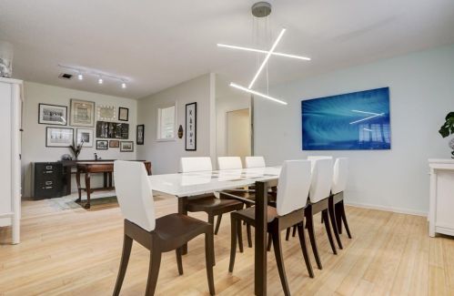 319 Barracuda Ave, Galveston TX 77550-3224 exterior