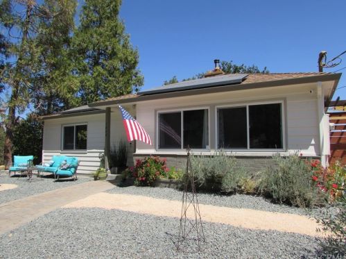 1808 Hartley St, Lakeport, CA 95453-3516