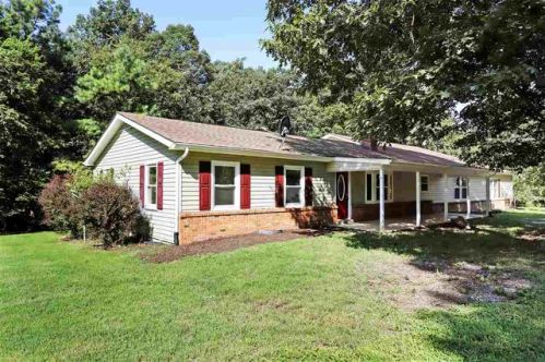 178 Outpost Rd, Richmond National Battlefiel VA  22835-3709 exterior