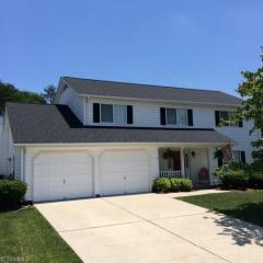 9 Manor Ridge Ct, Greensboro, NC 27407-5872