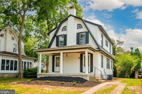 402 Cresswell St, Ridley Park, PA 19078-3104