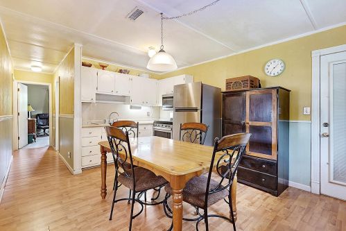 1201 Shadow Dr, Mount Pleasant SC  29464-3700 exterior