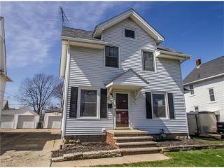 236 Harwood St, Elyria, OH 44035-3961
