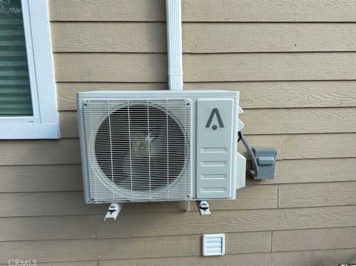 220 Mountain View Ave, Glendora CA  91741-3301 exterior