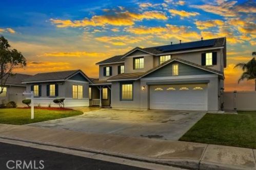 17653 Cedarwood Dr, Riverside, CA 92503-7038