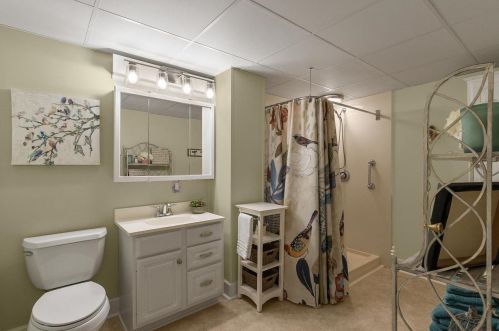 1605 Tarragon Dr, Madison WI  53716-1858 exterior