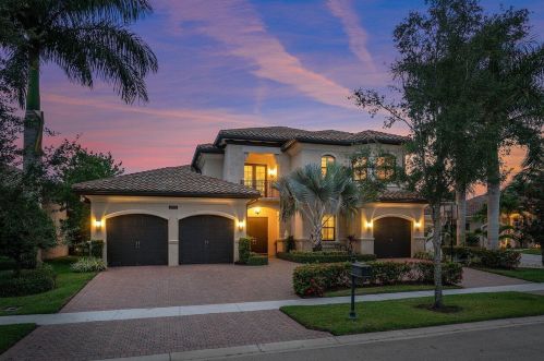 16892 Charles River Dr, Delray Beach, FL 33446-0010