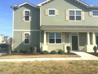 701 Lacy Oak Dr, Chesapeake, VA 23320-4202