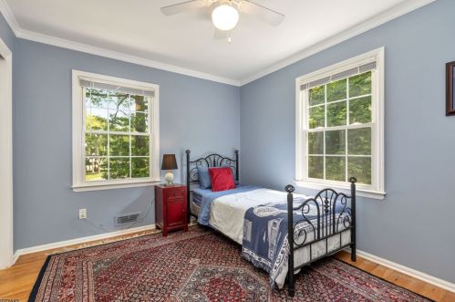 68 Balmoral Dr, Berkeley Heights NJ  07922-1355 exterior