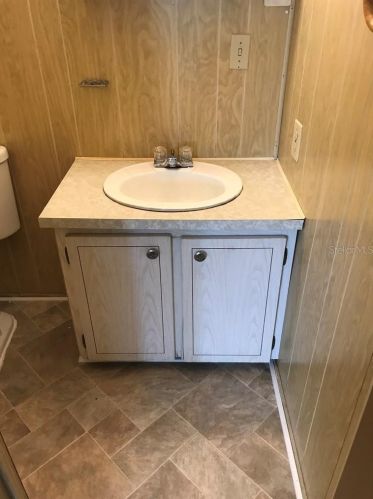 2046 Orange Dr, Tarpon Springs FL  34691-4238 exterior