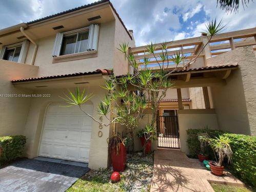 4480 102nd Ct, Miami, FL 33178-2273